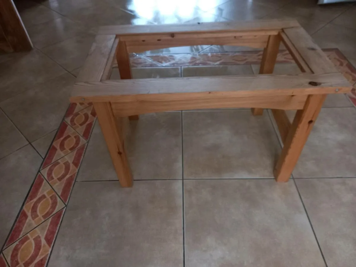 Small Pine Table - Image 1
