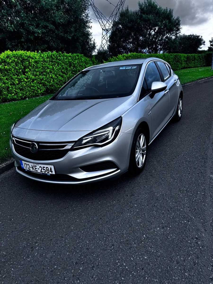 Car - Image 2