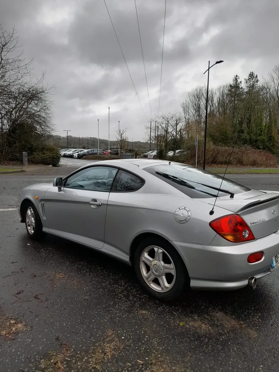 Hyundai Coupe - Image 4