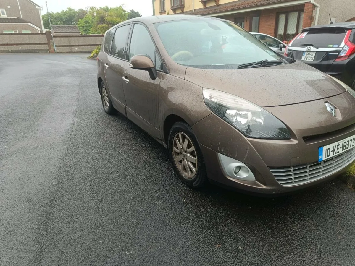 Renault scenic Grand - Image 2