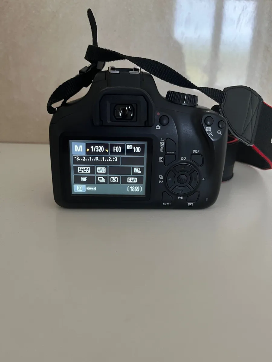 Canon eos 4000d - Image 4