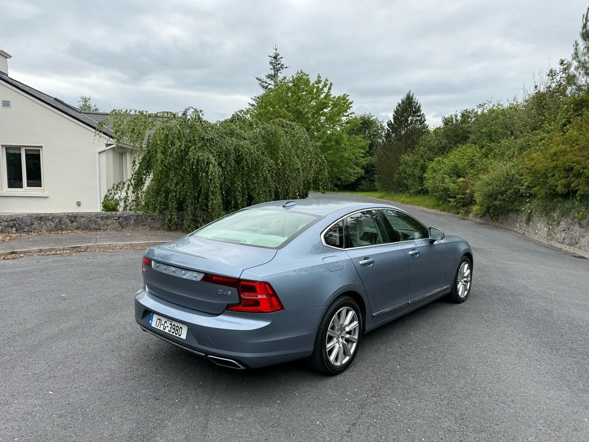 VOLVO S90 2.0 D AUTO NEW NCT HIGH SPEC - Image 4