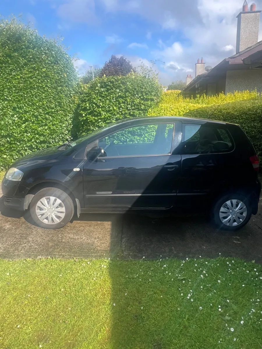 Volkswagen Fox 2008 - Image 2