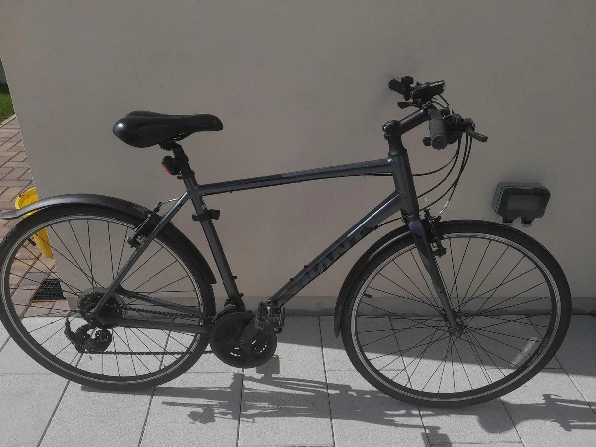 Giant Escape Hybrid City bike for sale - Image 4