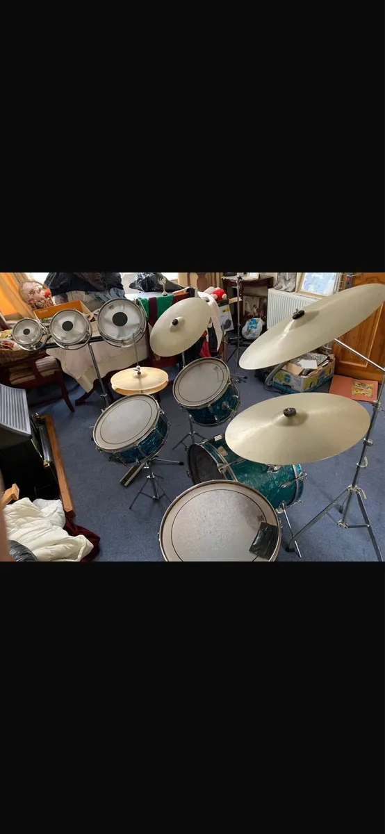 Vintage 80s Pearl Drum Kit - Image 2