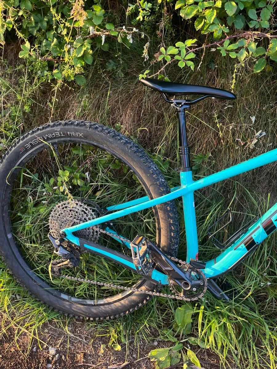 Mountain bike - Image 4