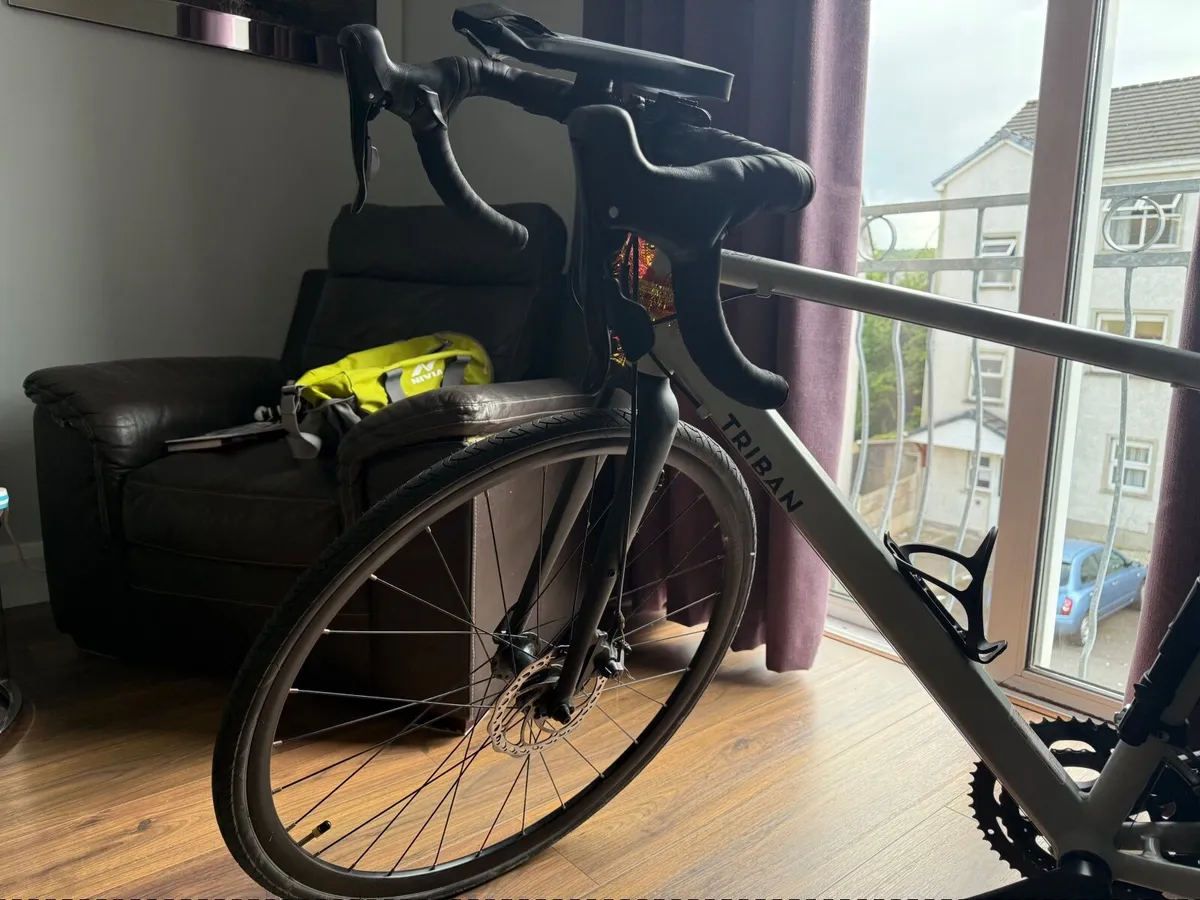 Road bike - Image 2