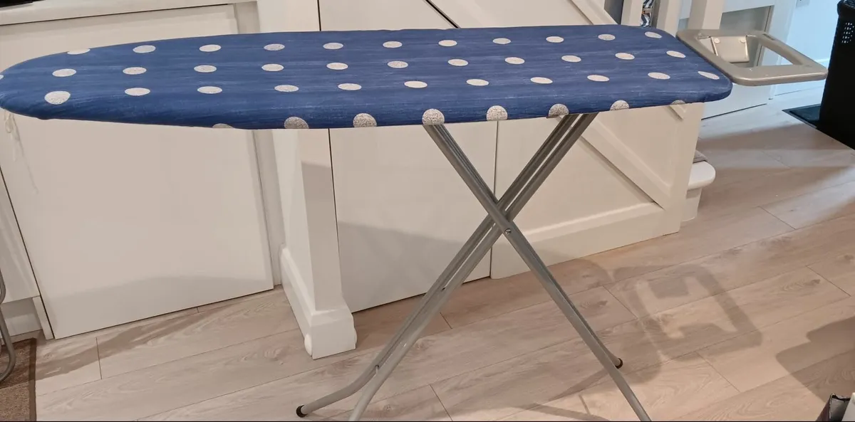 RÖRETS  Ironing Board - Image 1