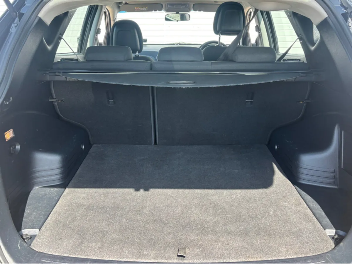 Hyundai ix35 2WD COMFORT 4DR - Image 4
