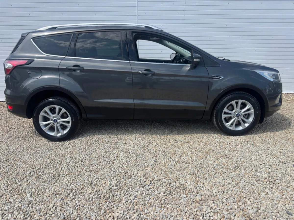 Ford Kuga 2.0 TDCI TITANIUM 2WD 150 150PS 5DR - Image 2