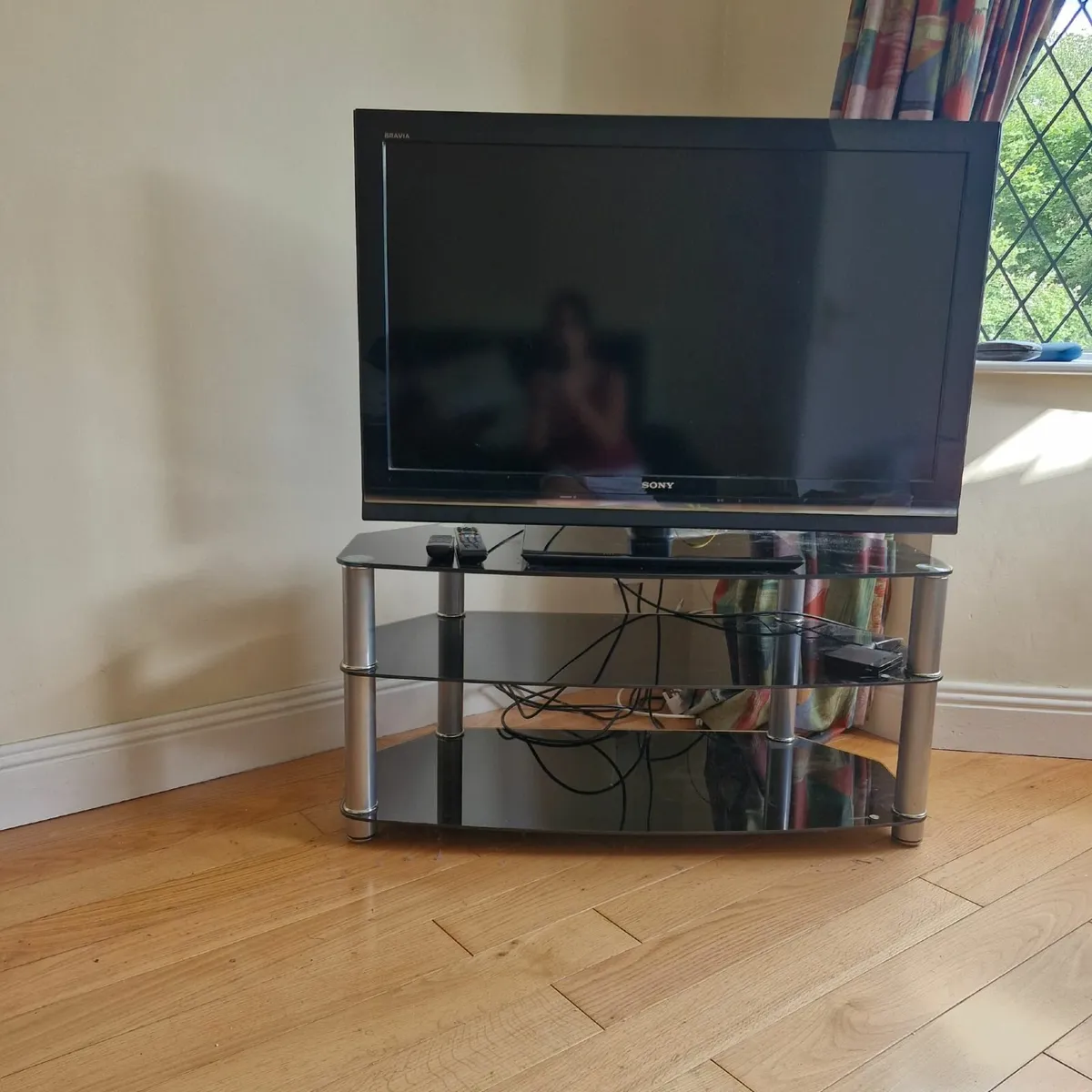 Sony Bravia 40" TV - Image 1