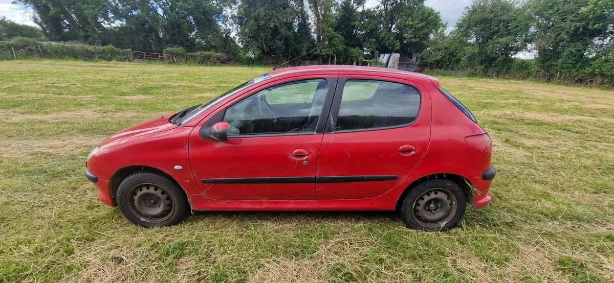 Car - Image 1