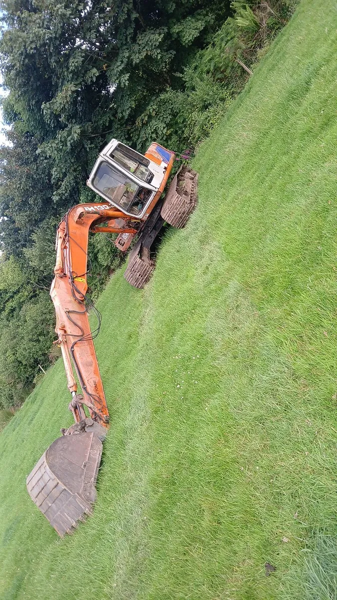 Fiat Hitachi Fh130-3 - Image 1