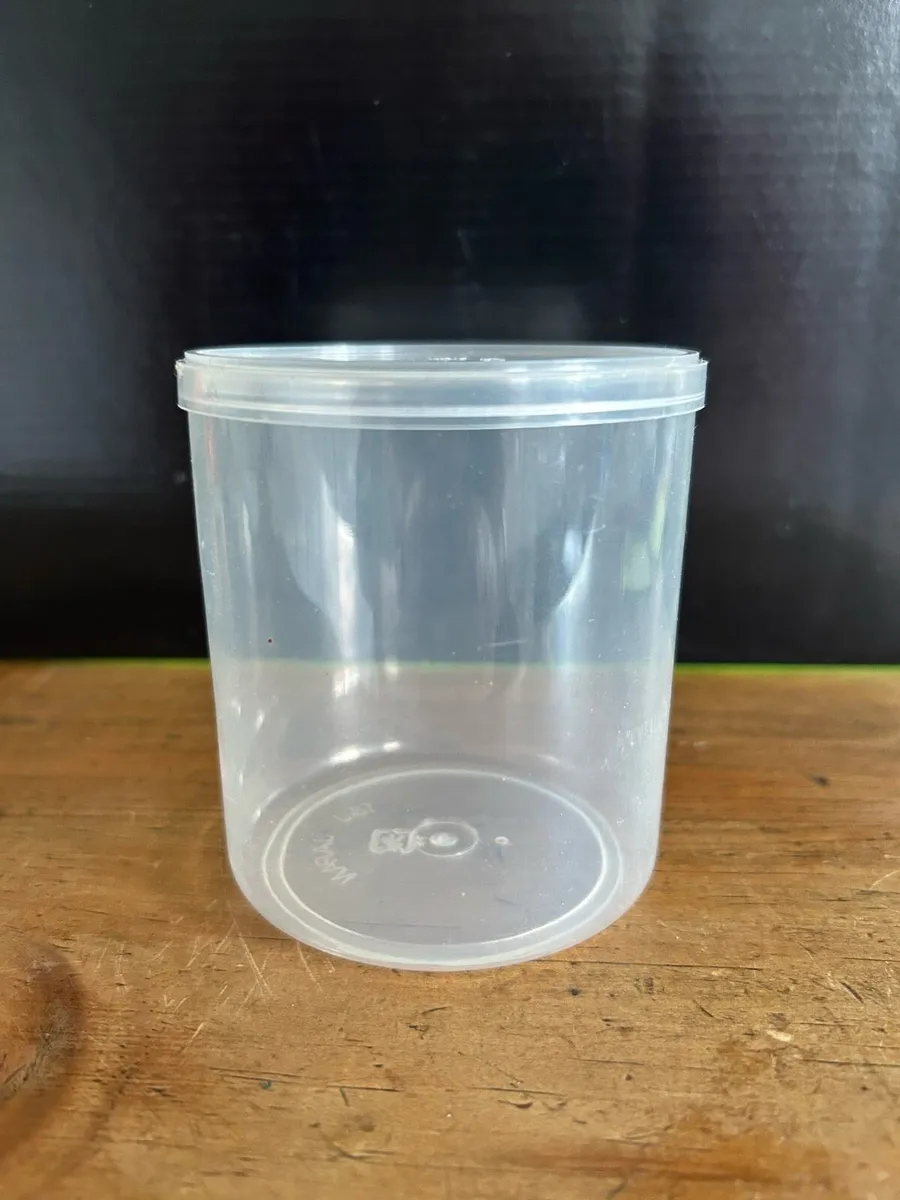Reusable Plastic Tubs for Pringles Vending Mach - Image 1