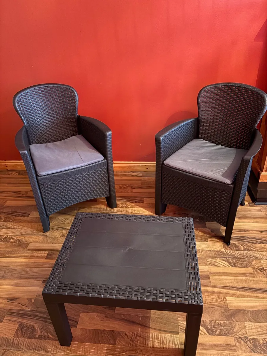 Bistro Set - Image 3