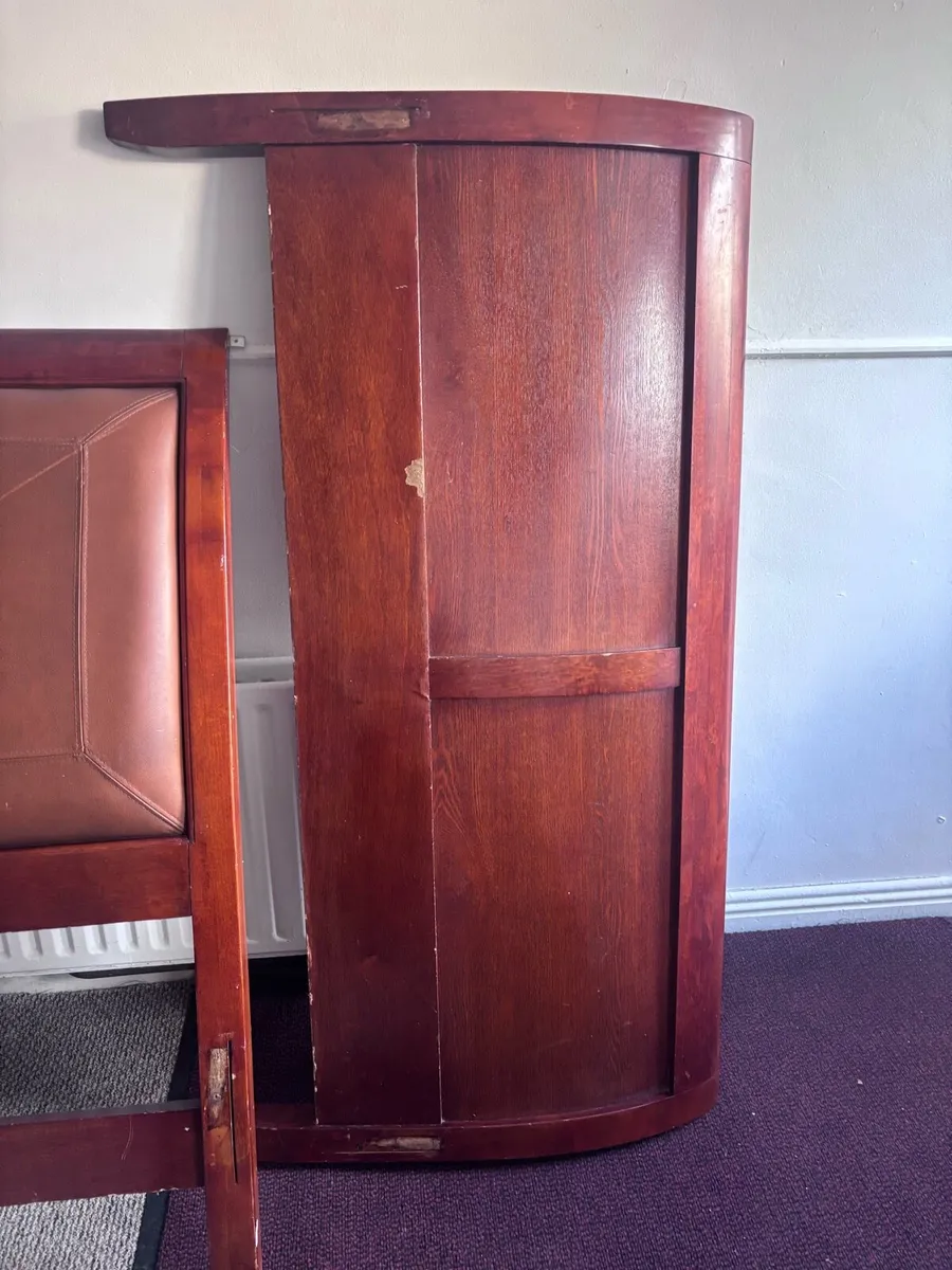 Solid wood bed frame - Image 2