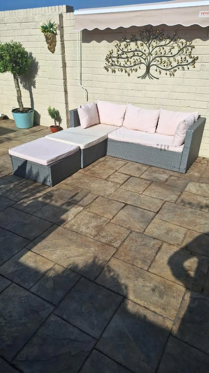 Rattan corner sofa - Image 3