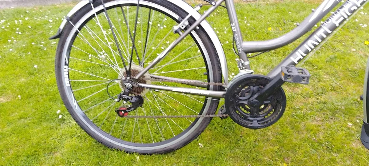Ladies Bike for sale - Good condition - Image 4