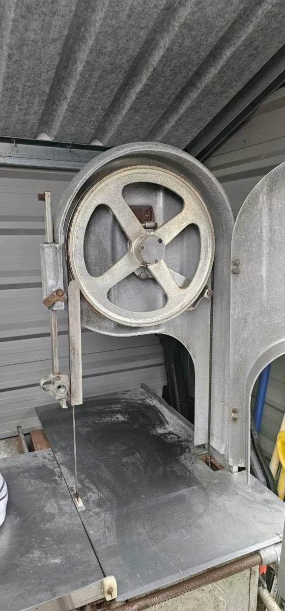 Shop equipment - Image 3