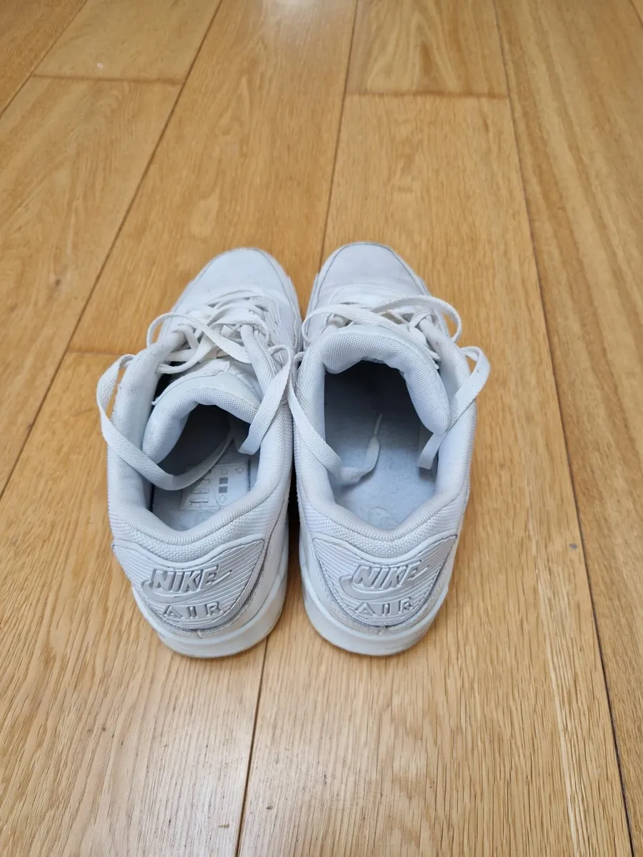 Nike air max size 8 - Image 3