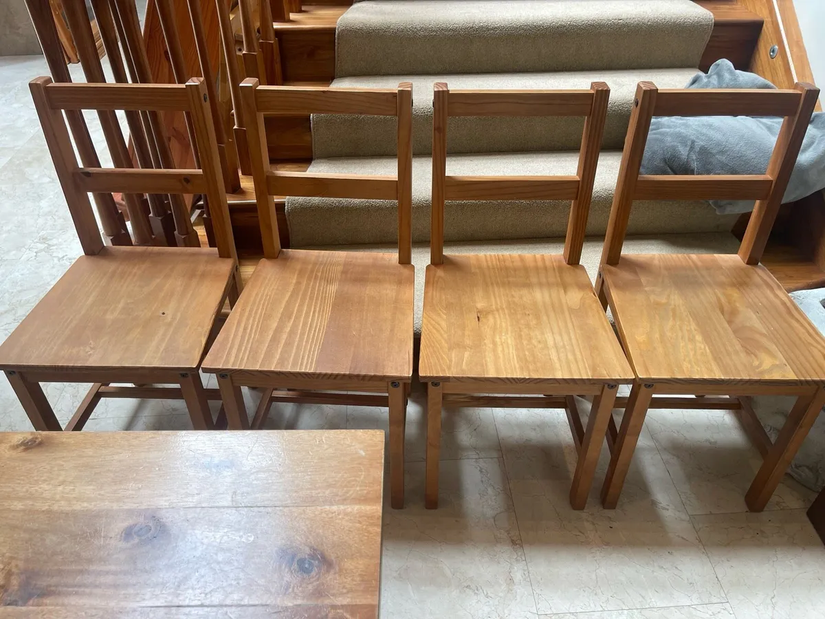 4 x Matching Kitchen Dining Chairs - Can Deliver - Image 1