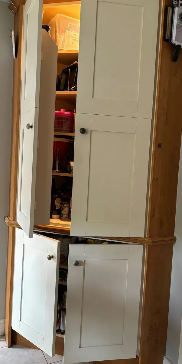 Kitchen - Image 1