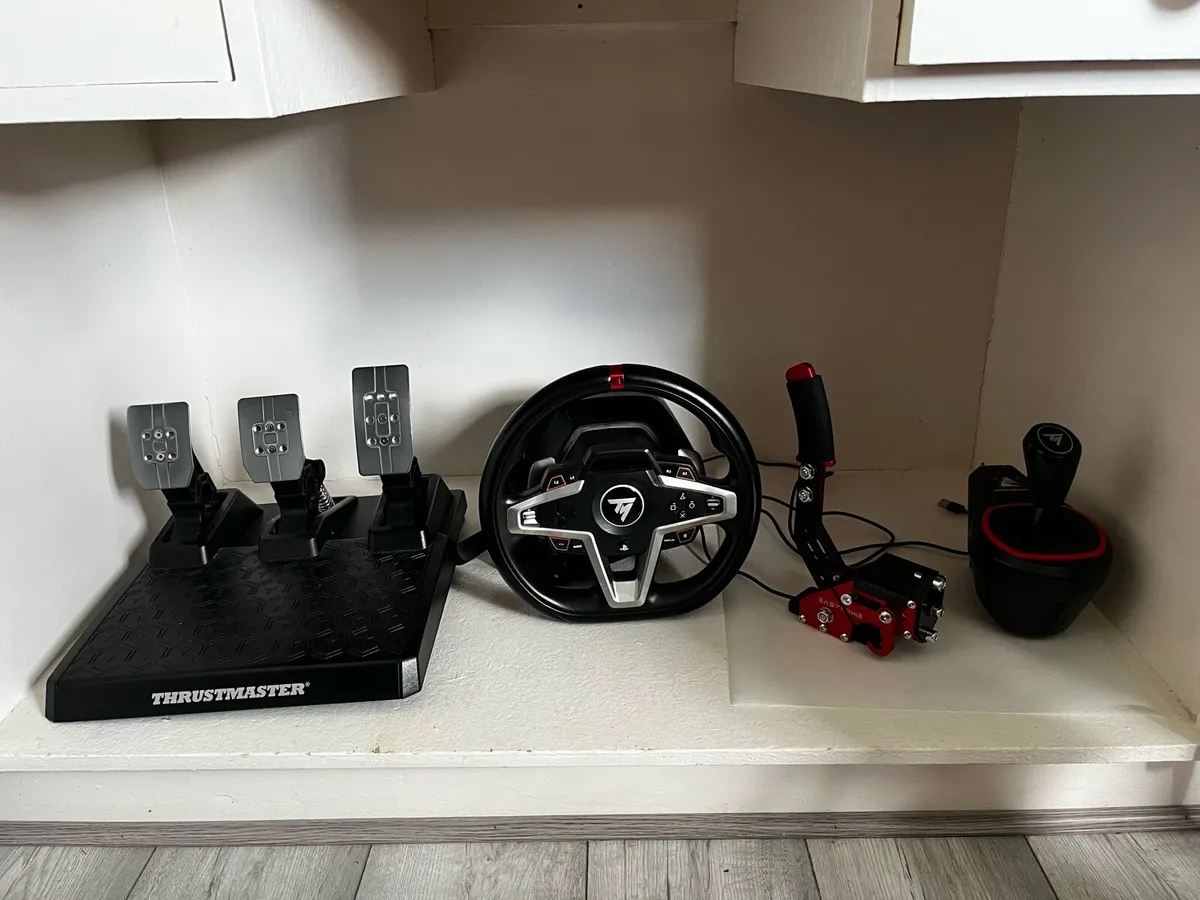 Trustmaster T248 with shifter and USB Handbrake - Image 1