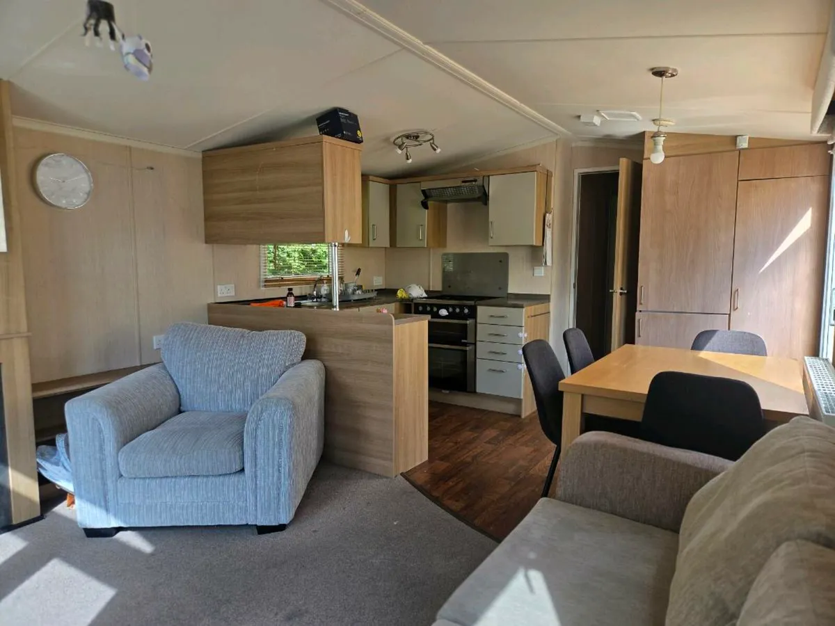 2017 Swift Bordeaux - Image 3