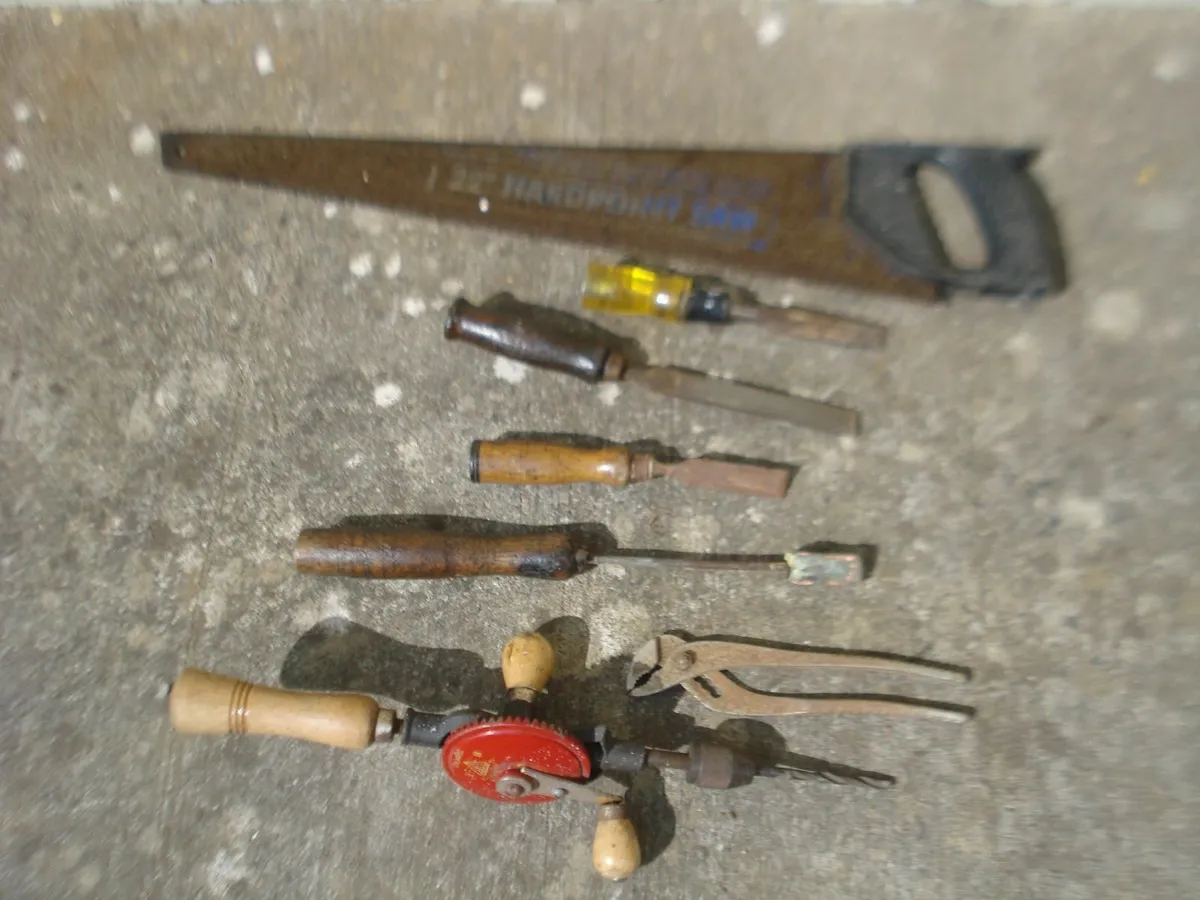 OLD HAND TOOLS. SHED CLEAR OUT.  6. - Image 1