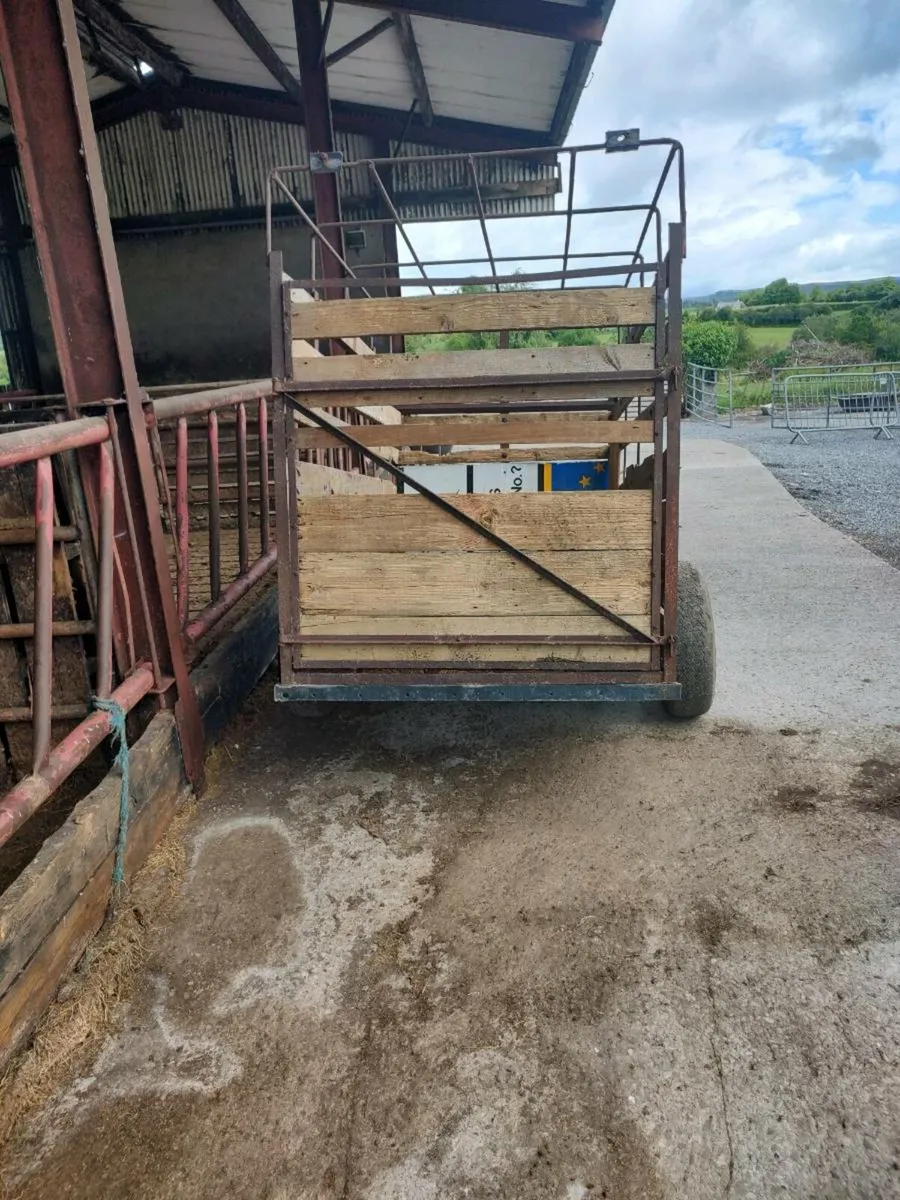 Livestock trailer - Image 2