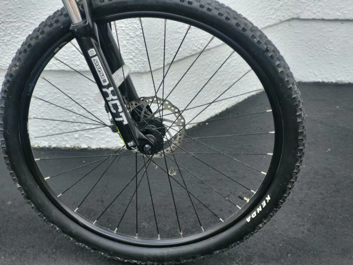 CARERRA VENGANCE DISC BRAKES 27.5 WHEELS - Image 3