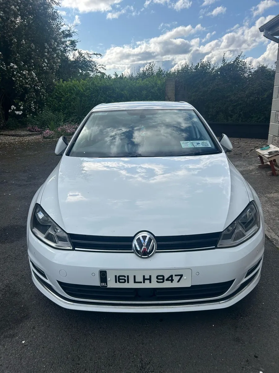 Volkswagen Golf - Image 1