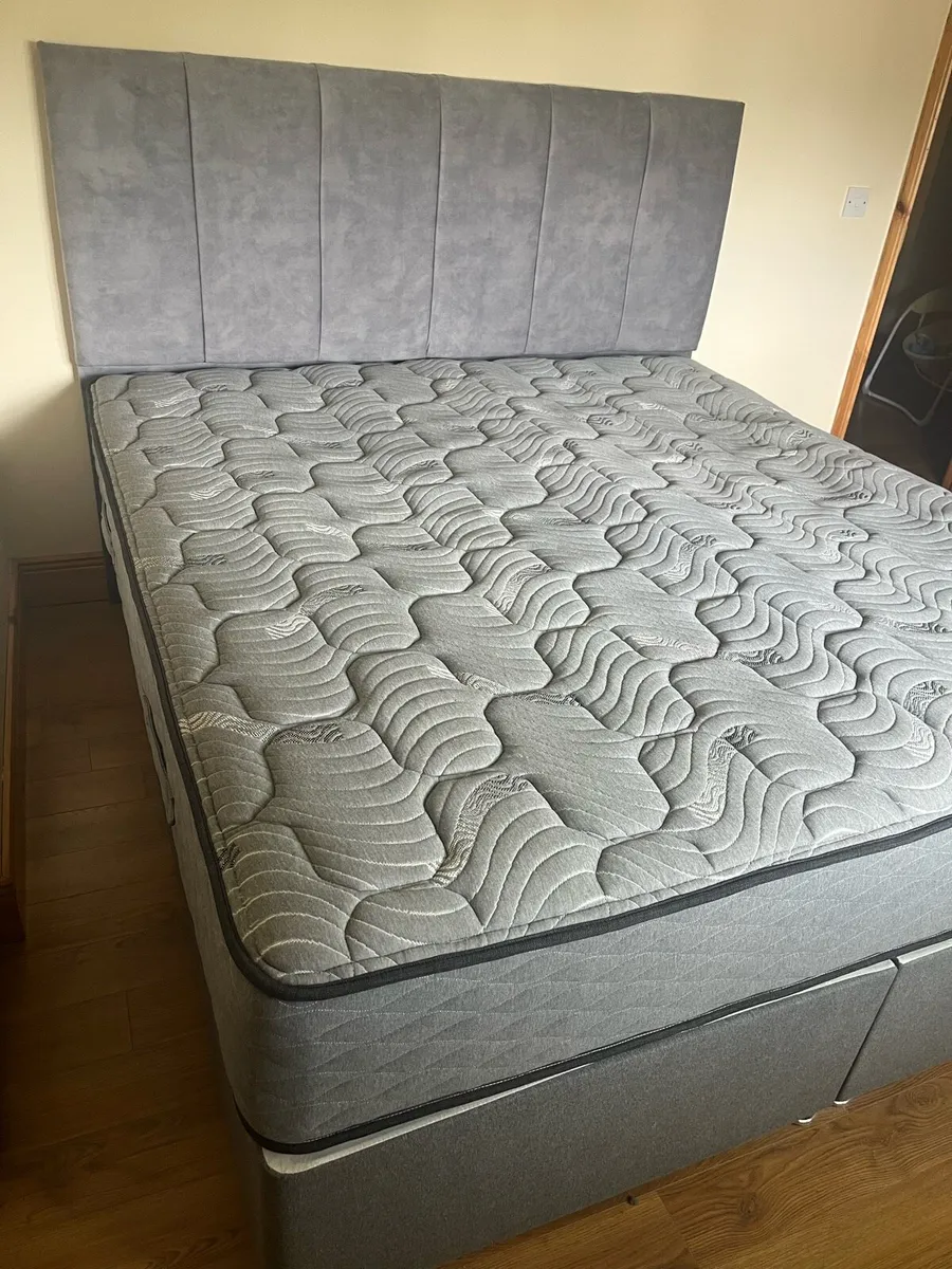 Super King bed with Respa spinal life mattress - Image 3