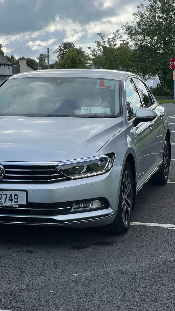 Volkswagen Passat - Image 3