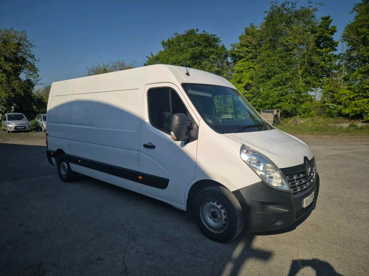 2019 Renault Master - Image 1