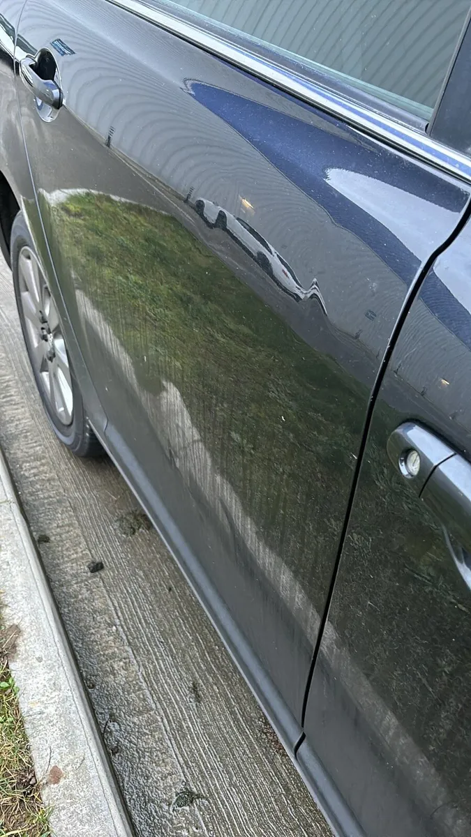 Toyota avensis - Image 3
