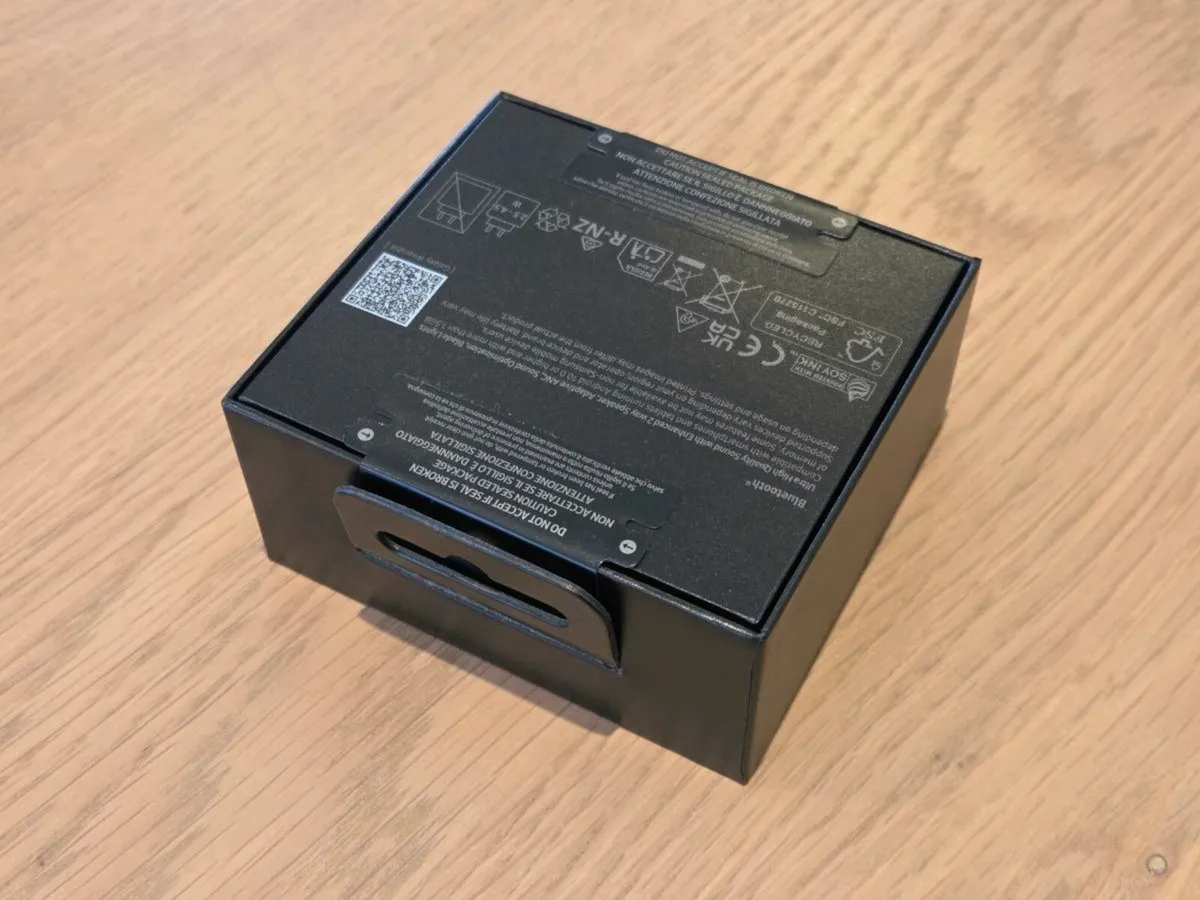Samsung Galaxy Earbuds 3 Pro - Image 2