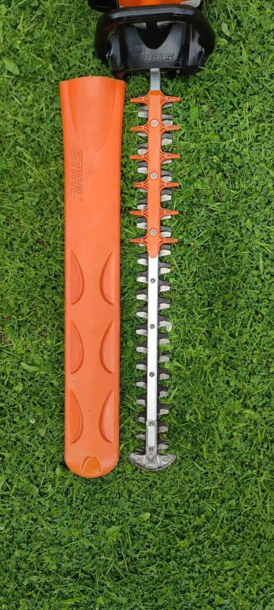 Stihl HS 82 R hedge trimmer - Image 3
