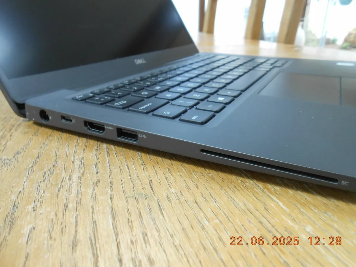 Dell Latitude 7300 Laptop Professional Business La - Image 4