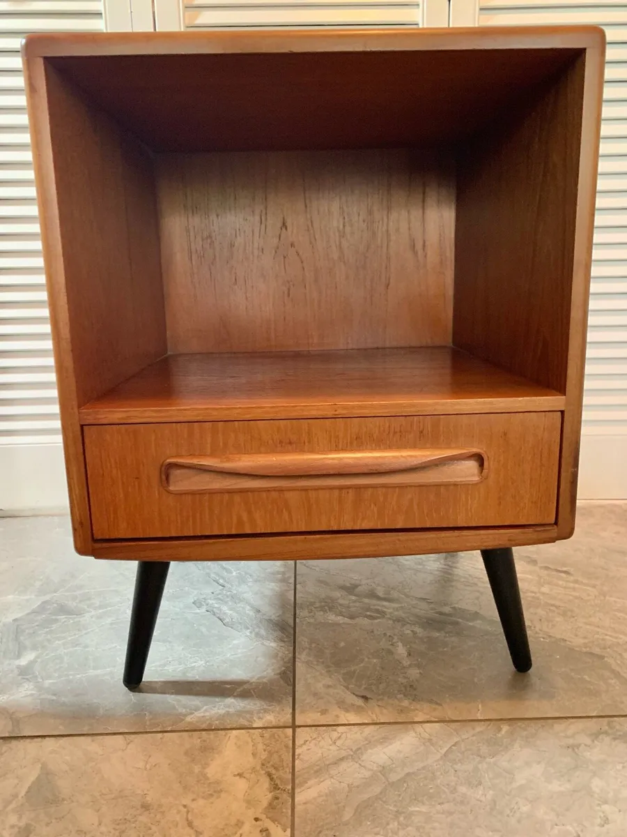 Mid century G Plan bedsides - Image 4