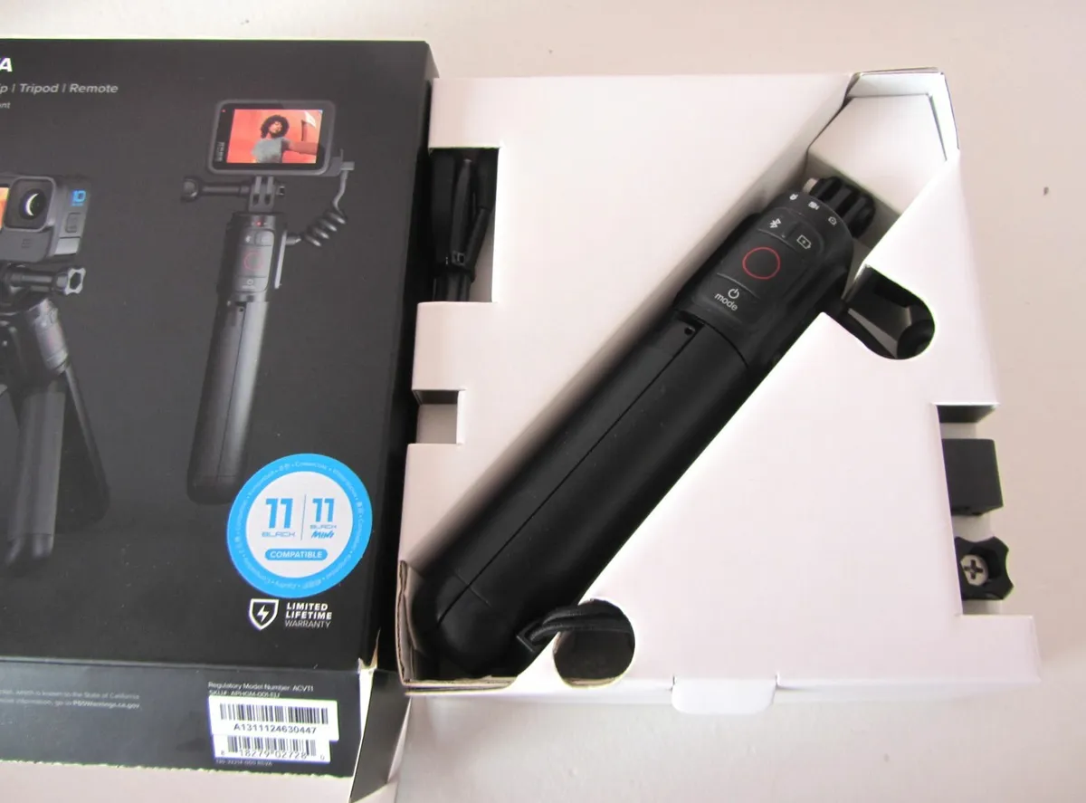 GoPro Volta Battery Grip Tripod Remote Camera - Image 3