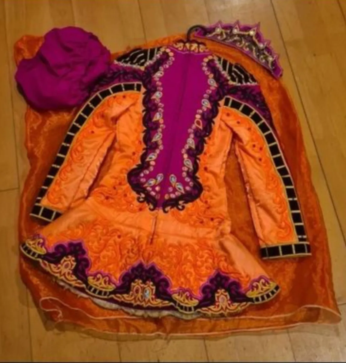 Irish dancing dress - Image 2