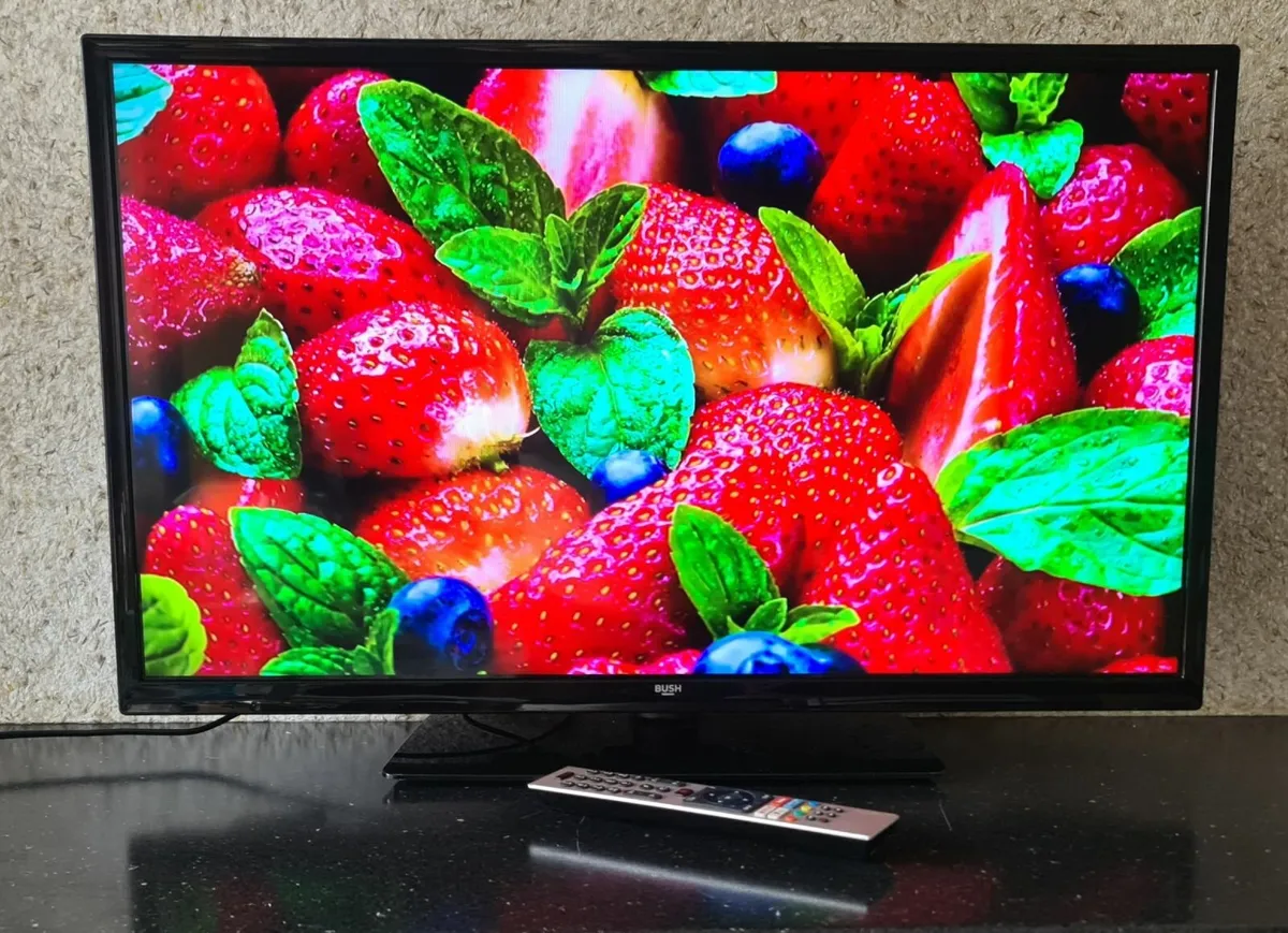 Bush 32″ Smart HD Ready LED TV - Image 4
