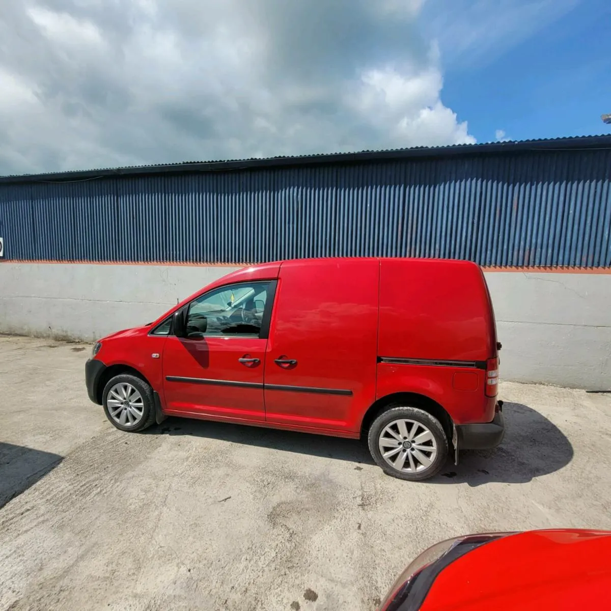 VW Caddy 2011 - Image 4