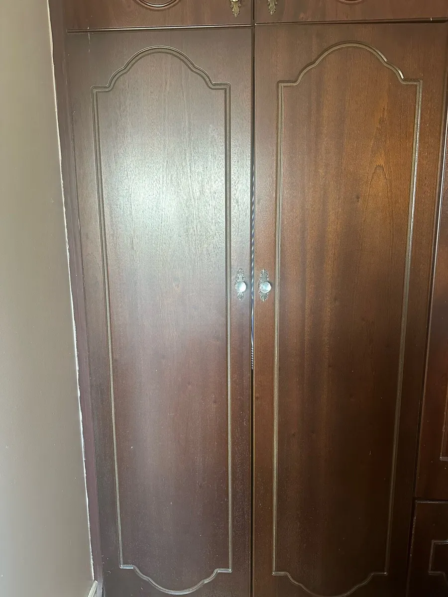 Wardrobe Doors Mahogany €20 each - Image 3