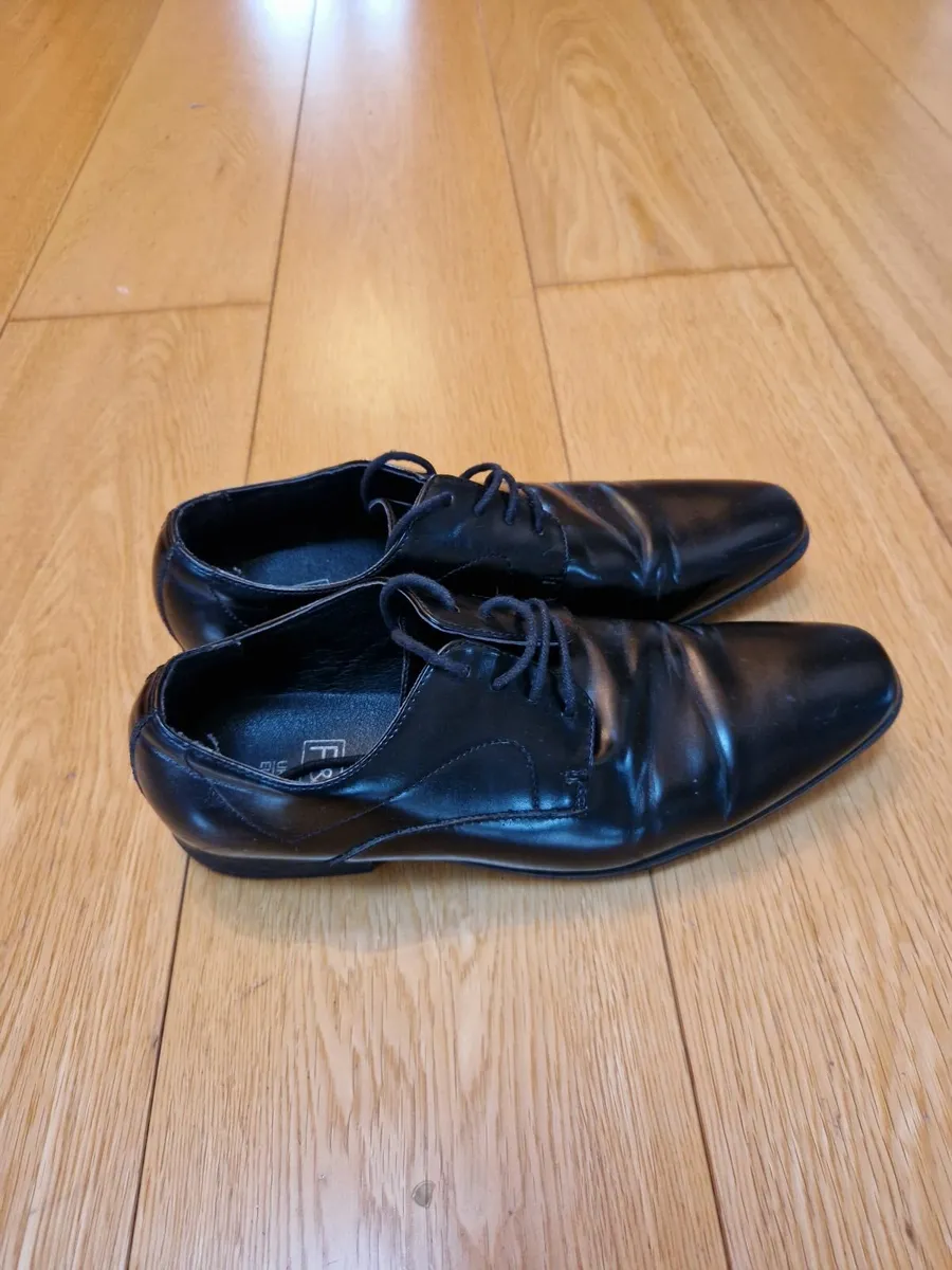 F&F mens dress shoes size 7 - Image 2