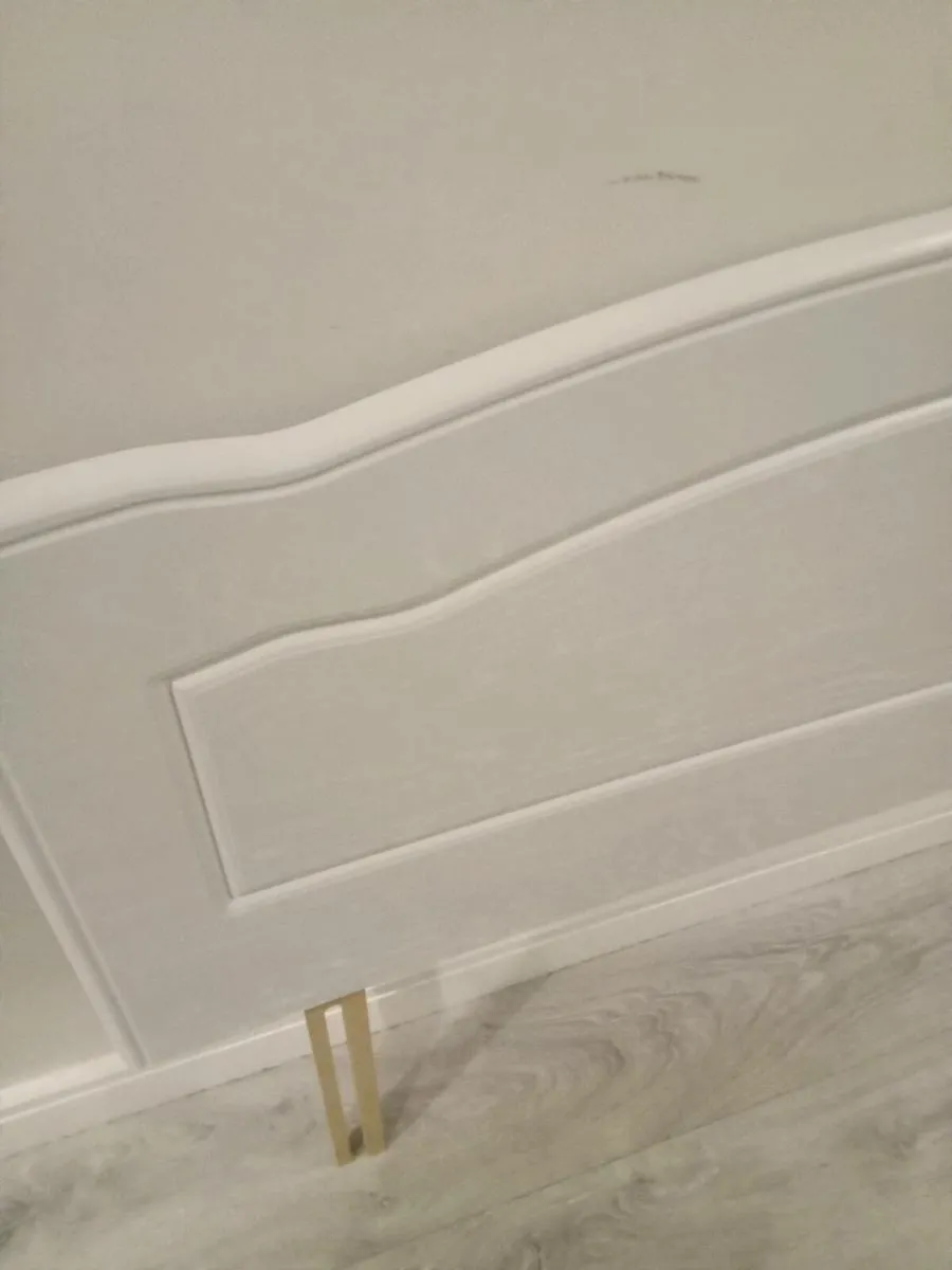 Headboard - Image 2