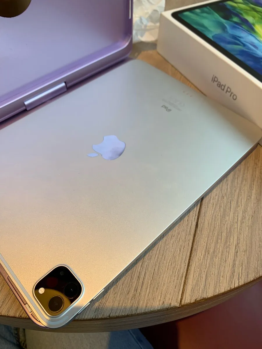 iPad Pro 11 - Image 3