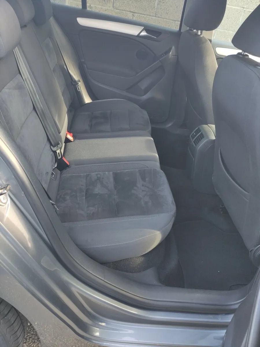 2010 VW golf - Image 4