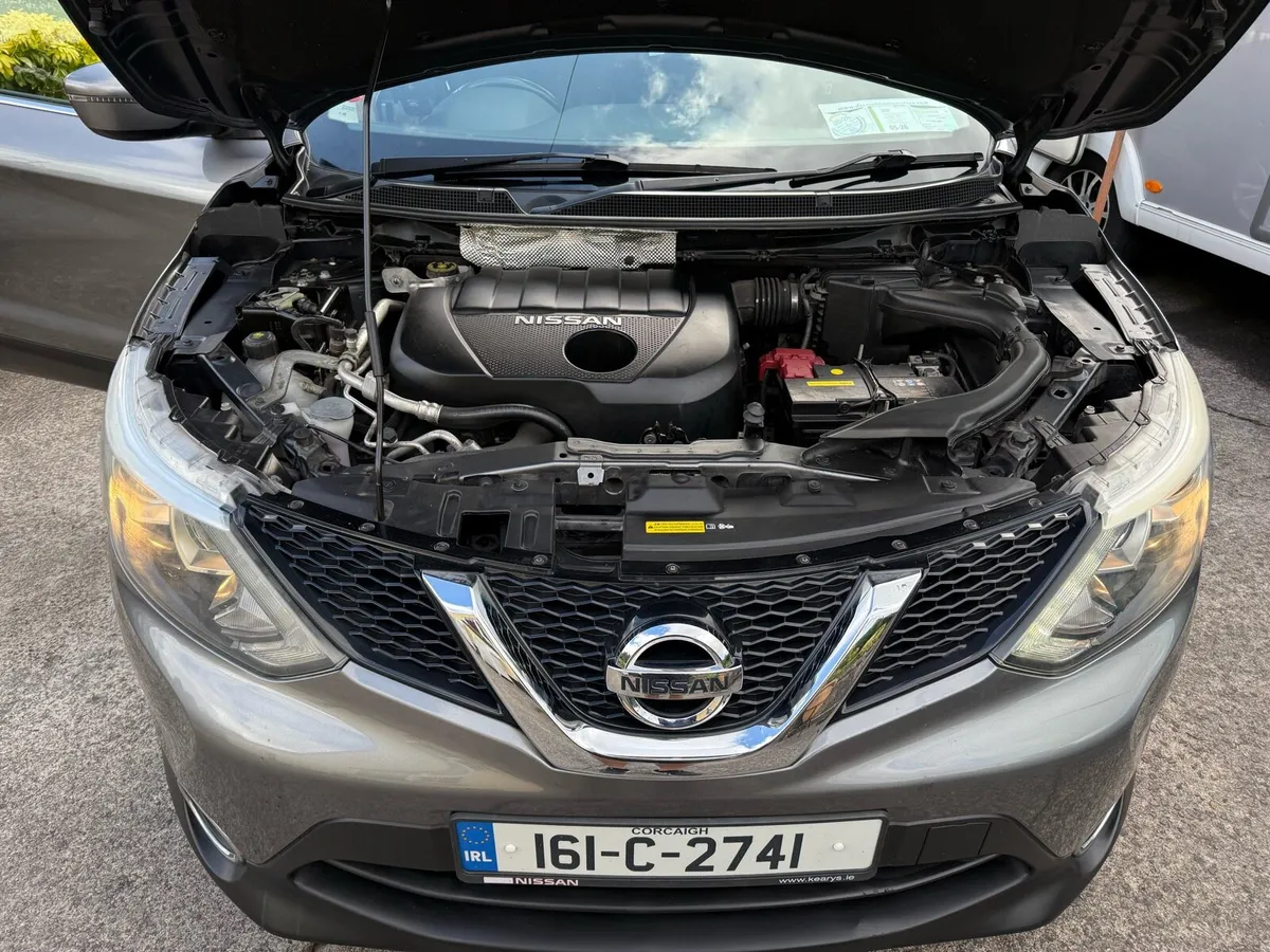 Car - Image 2